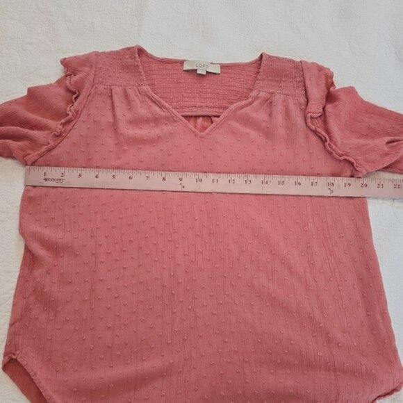 Ann Taylor LOFT Women's Rose Pink Textured Blouse Size Medium Peasant Polka Dots - Picture 9 of 13
